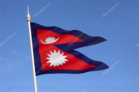 nepal bayrağı neden üçgen